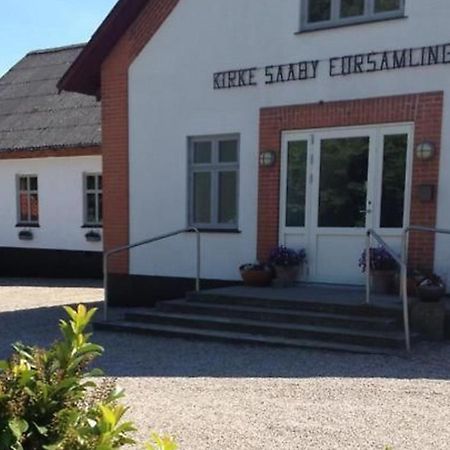 Motel Kirke Saby Forsamlingshus Zewnętrze zdjęcie